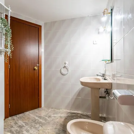 Apartment Oasis